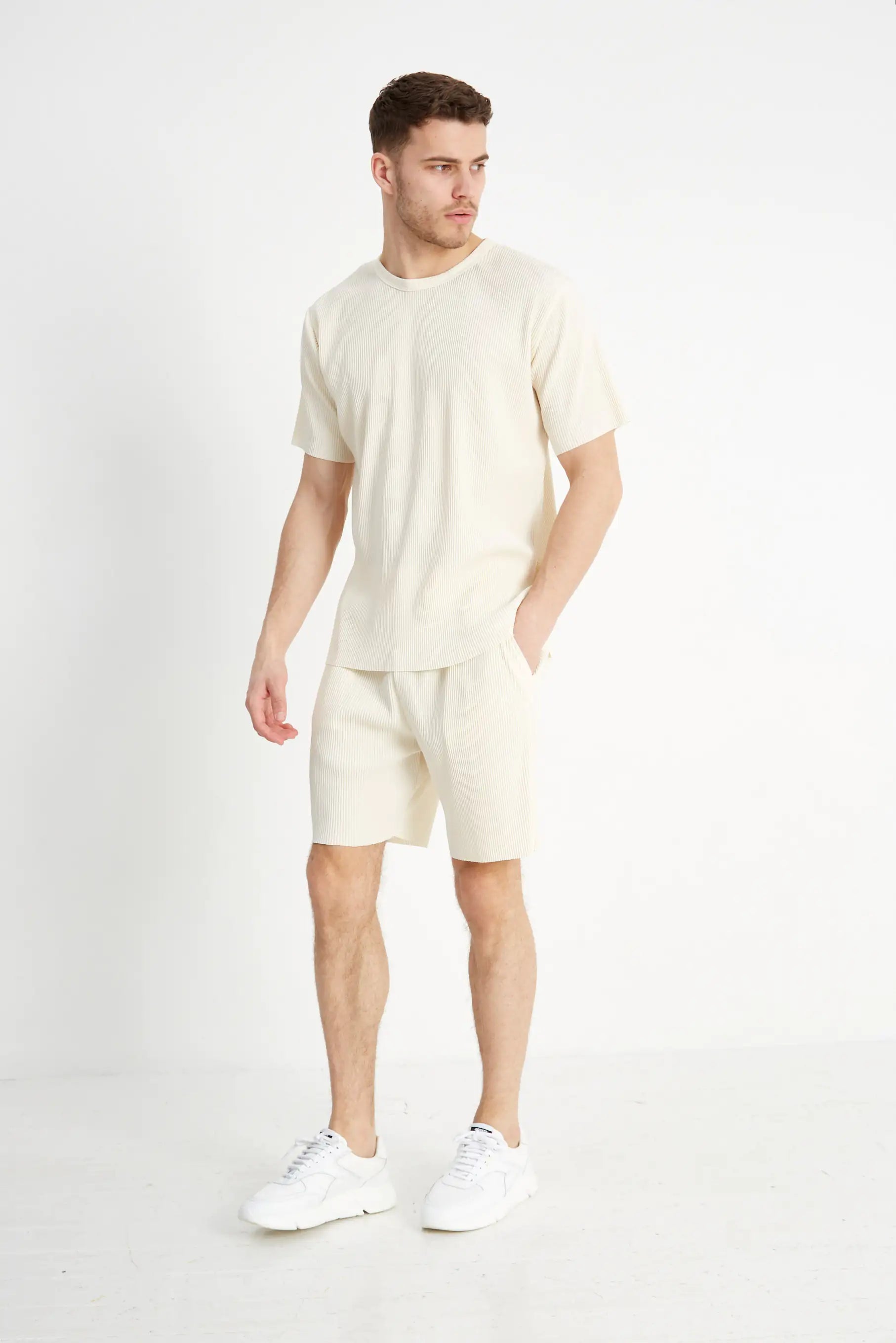 Jameson Carter Twin Set T-Shirts Renoir Twin Set T-Shirt - Cream